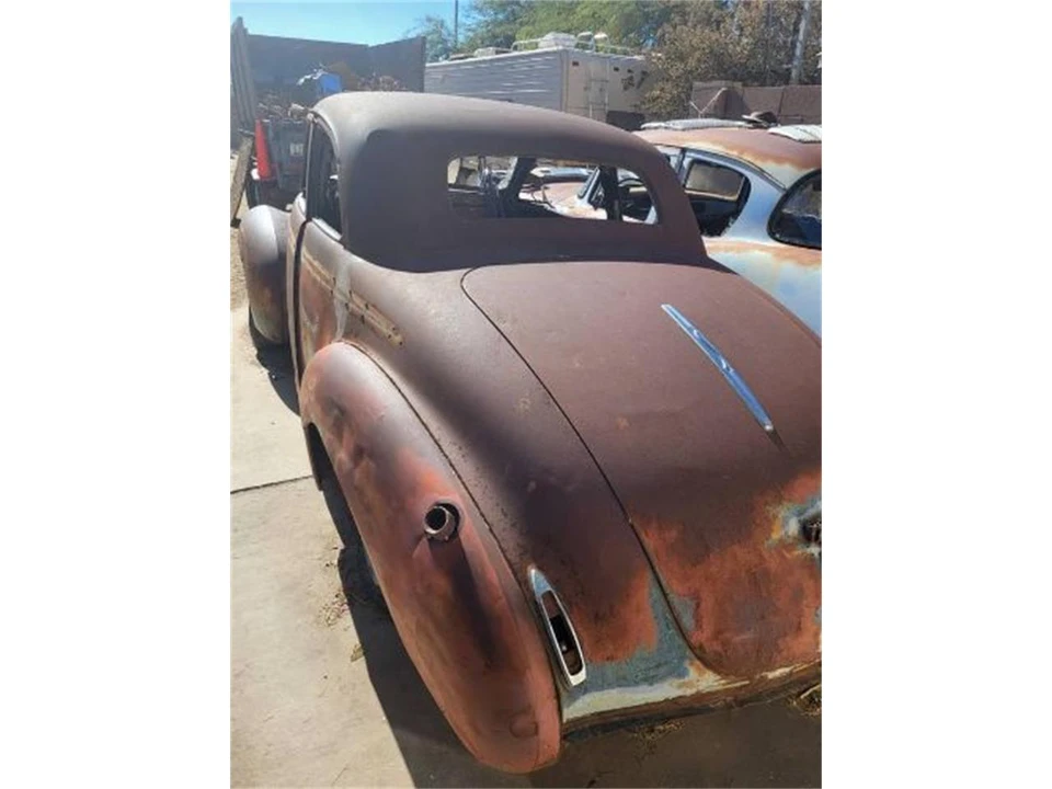 1941 Studebaker Champion - Image 4 of 4