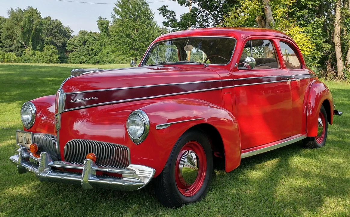 1941 Studebaker Commander - Image 2 of 31