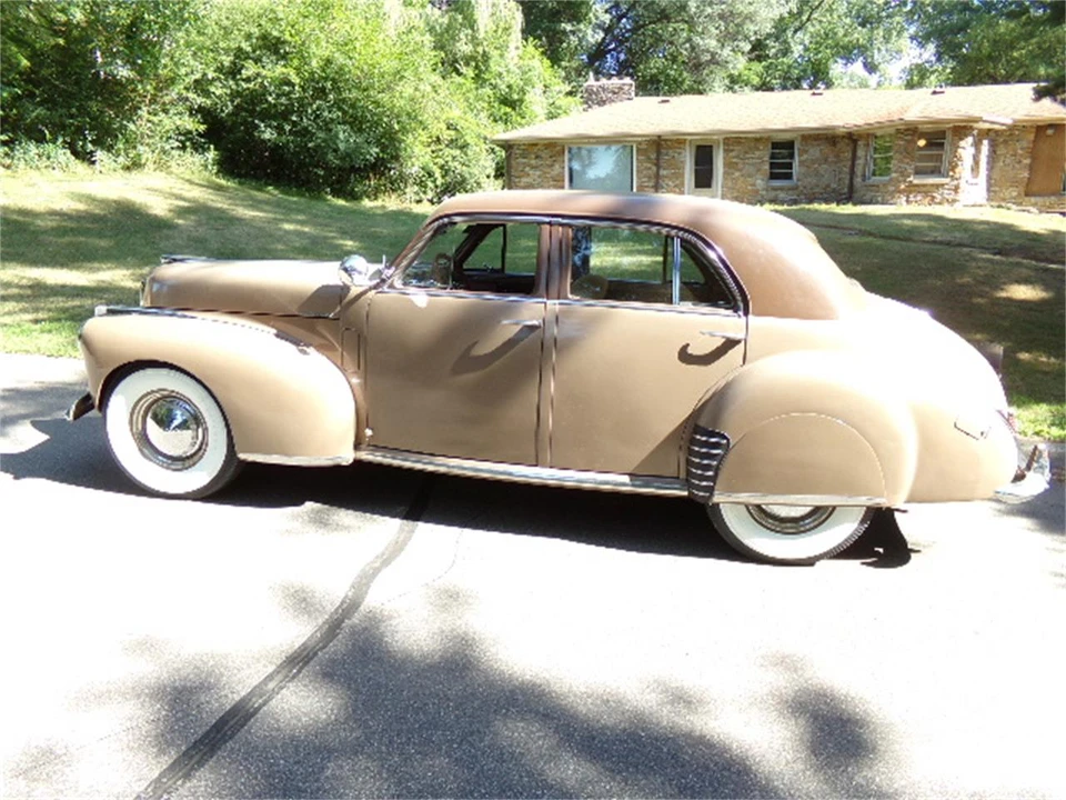 1941 Studebaker President - Image 7 of 31