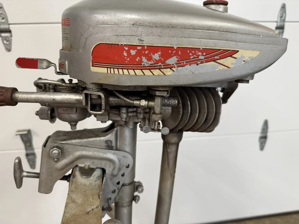 1941 Parts & Memorabilia Engines - Image 7 of 31