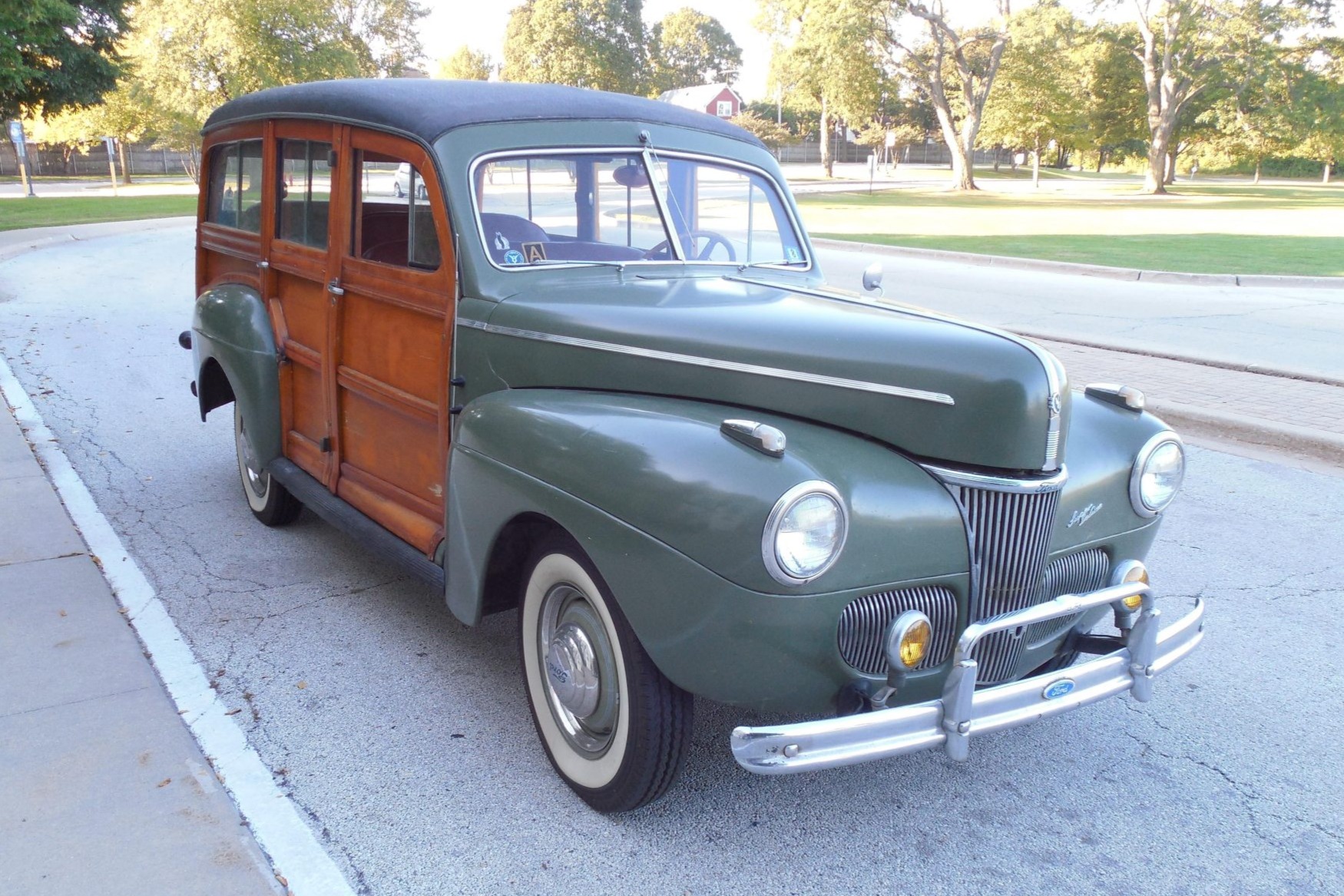1941 Ford Super Deluxe Woodie Station Wagon