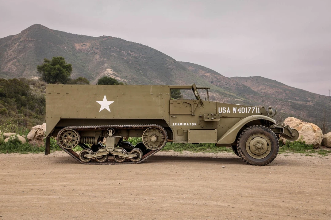1942 Autocar - Image 11 of 31
