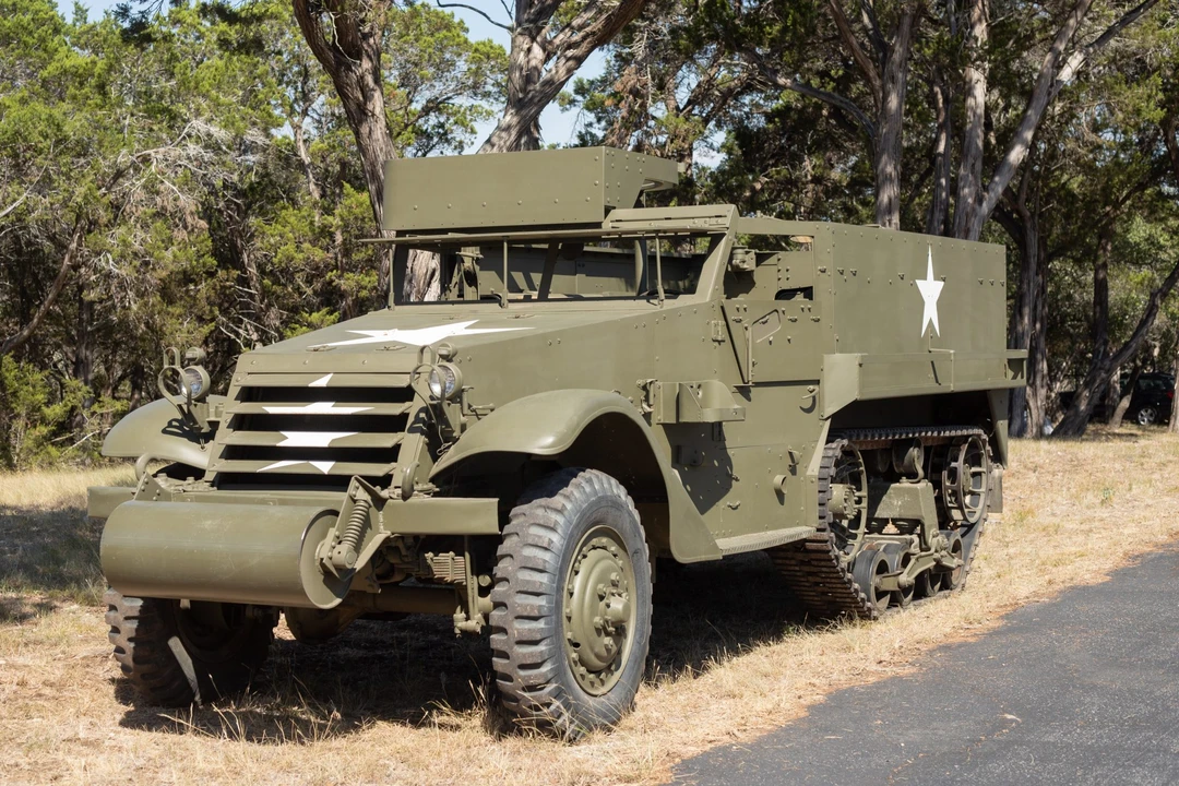 1942 Autocar - Image 2 of 31