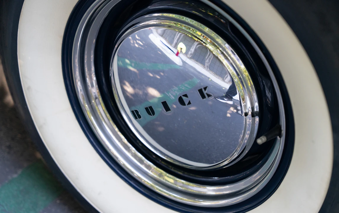 1942 Buick Super - Image 24 of 25