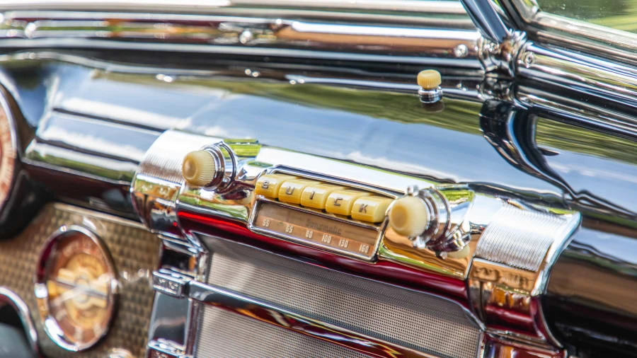 1942 Buick Super - Image 14 of 18