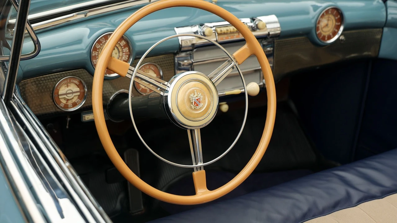 1942 Buick Super - Image 2 of 31