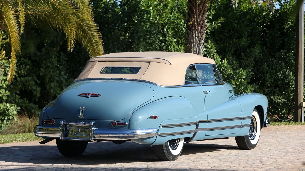 1942 Buick Super - Image 16 of 31