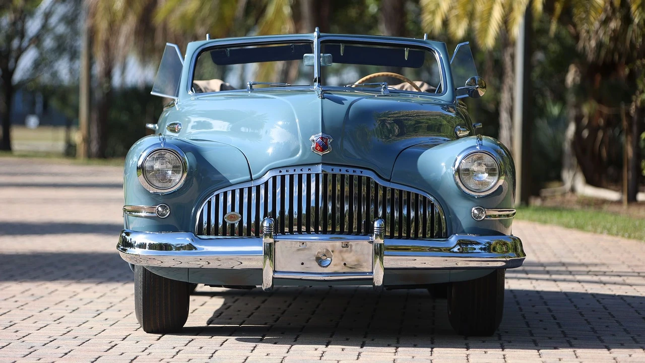 1942 Buick Super - Image 3 of 31