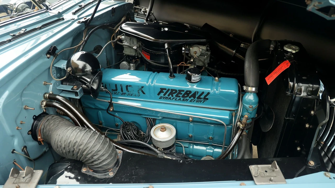 1942 Buick Super - Image 4 of 31