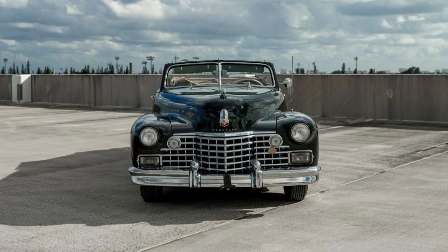 1942 Cadillac Series 62 1st Gen - Image 4 of 4