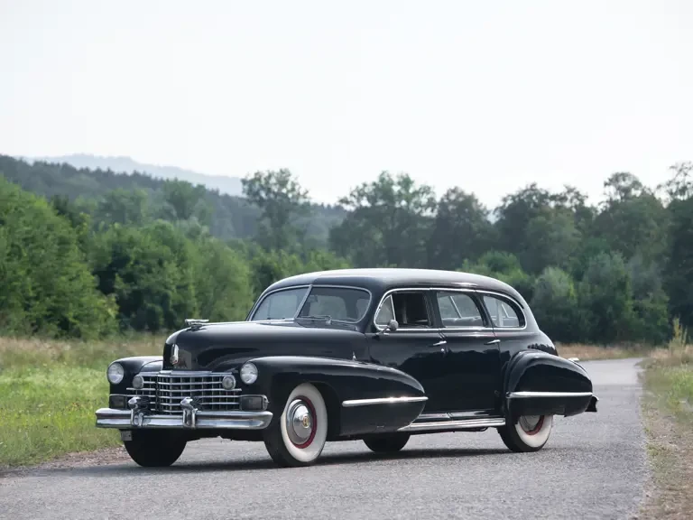 1942 Cadillac Series 70 & 75 - Image 2 of 29