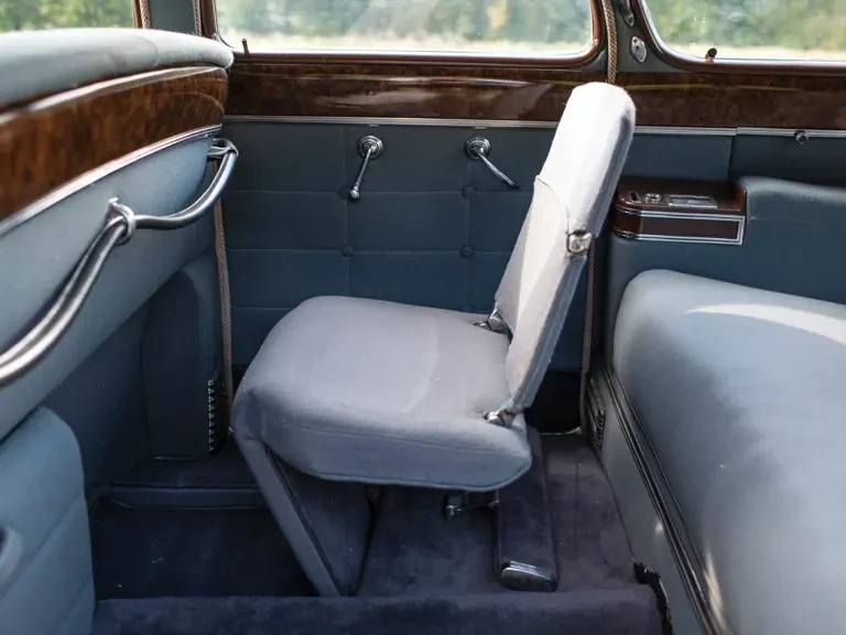 1942 Cadillac Series 70 & 75 - Image 19 of 29