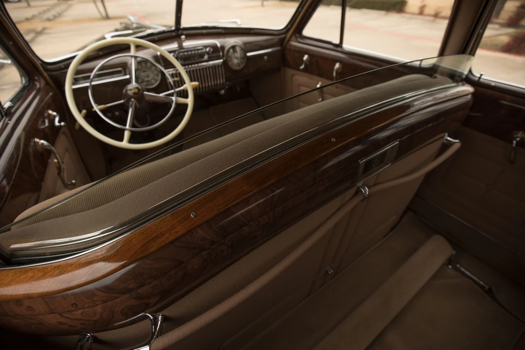 1942 Cadillac Series 70 & 75 - Image 13 of 31
