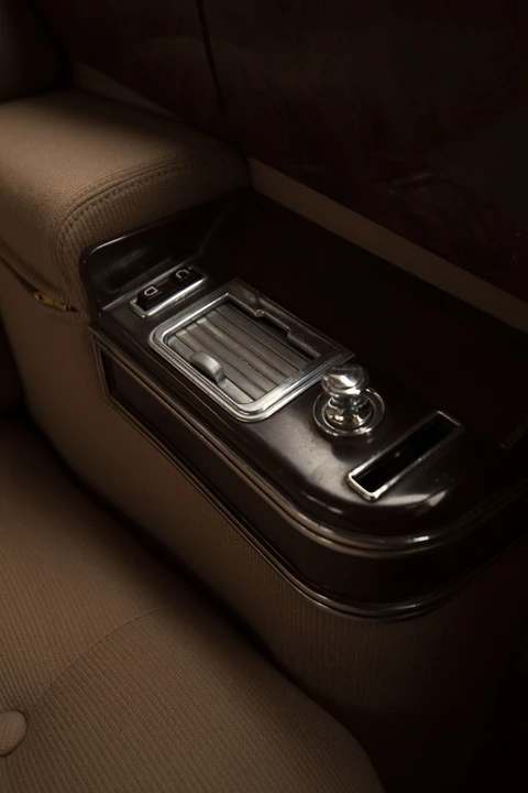 1942 Cadillac Series 70 & 75 - Image 10 of 31