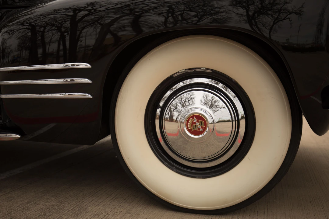 1942 Cadillac Series 70 & 75 - Image 26 of 31