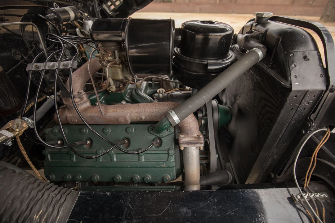 1942 Cadillac Series 70 & 75 - Image 19 of 31
