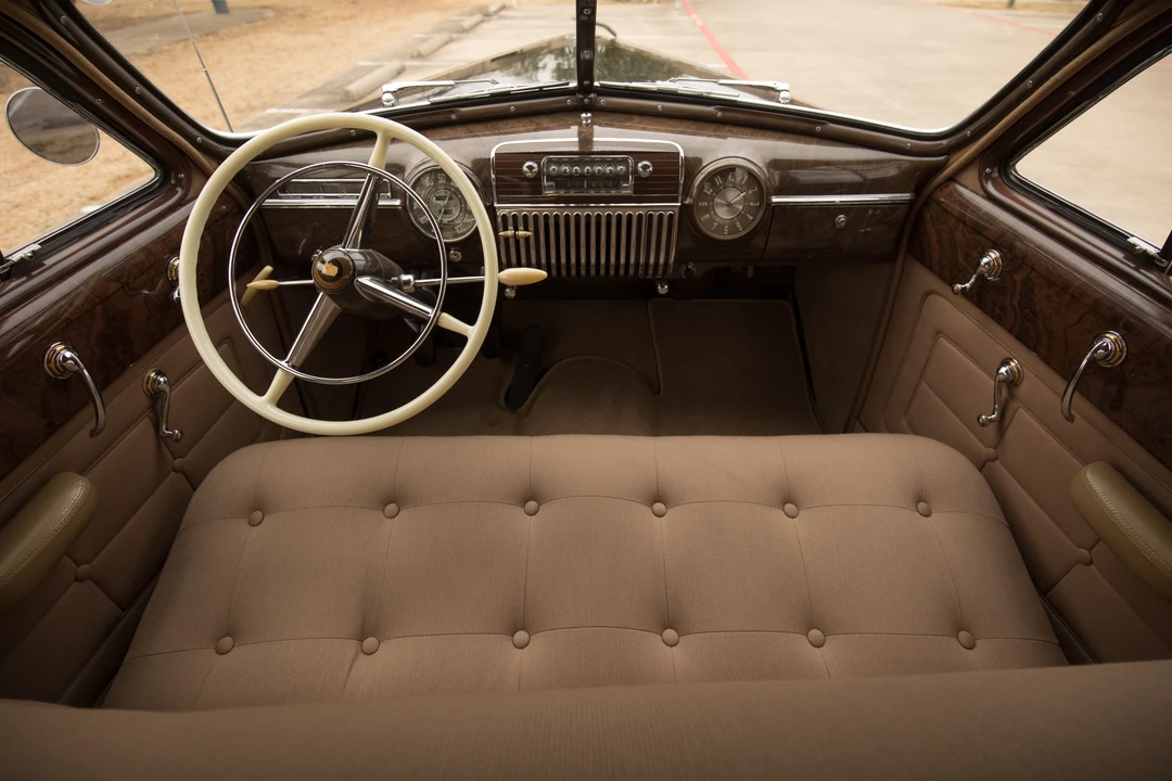 1942 Cadillac Series 70 & 75 - Image 11 of 31