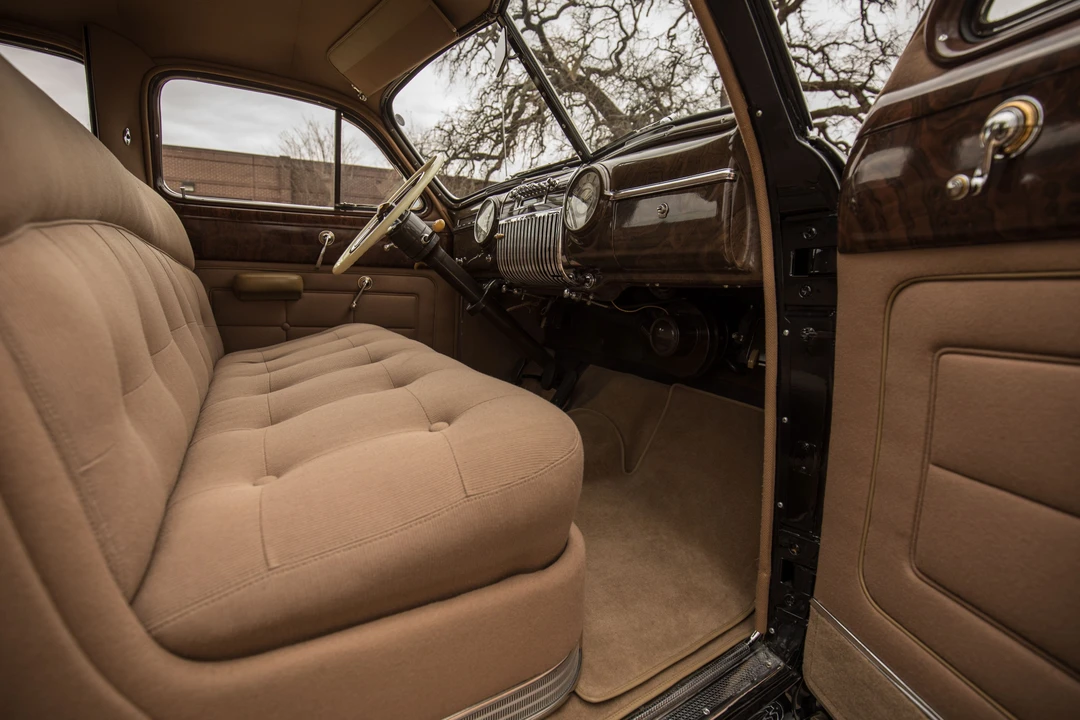 1942 Cadillac Series 70 & 75 - Image 15 of 31