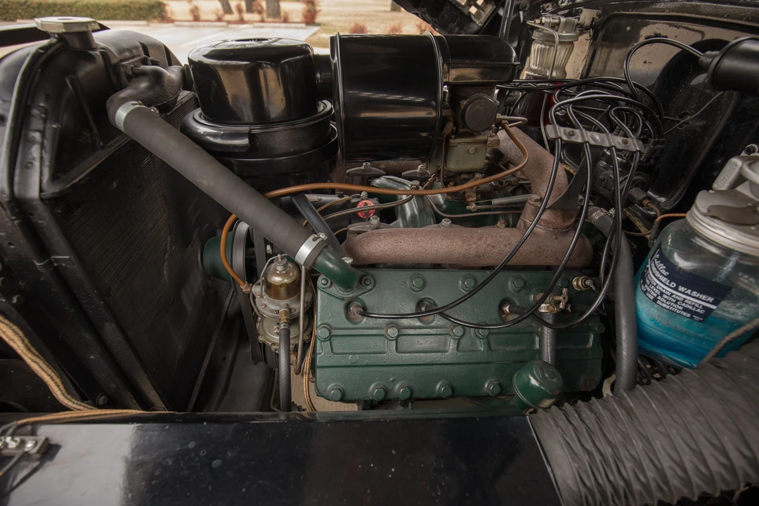 1942 Cadillac Series 70 & 75 - Image 20 of 31