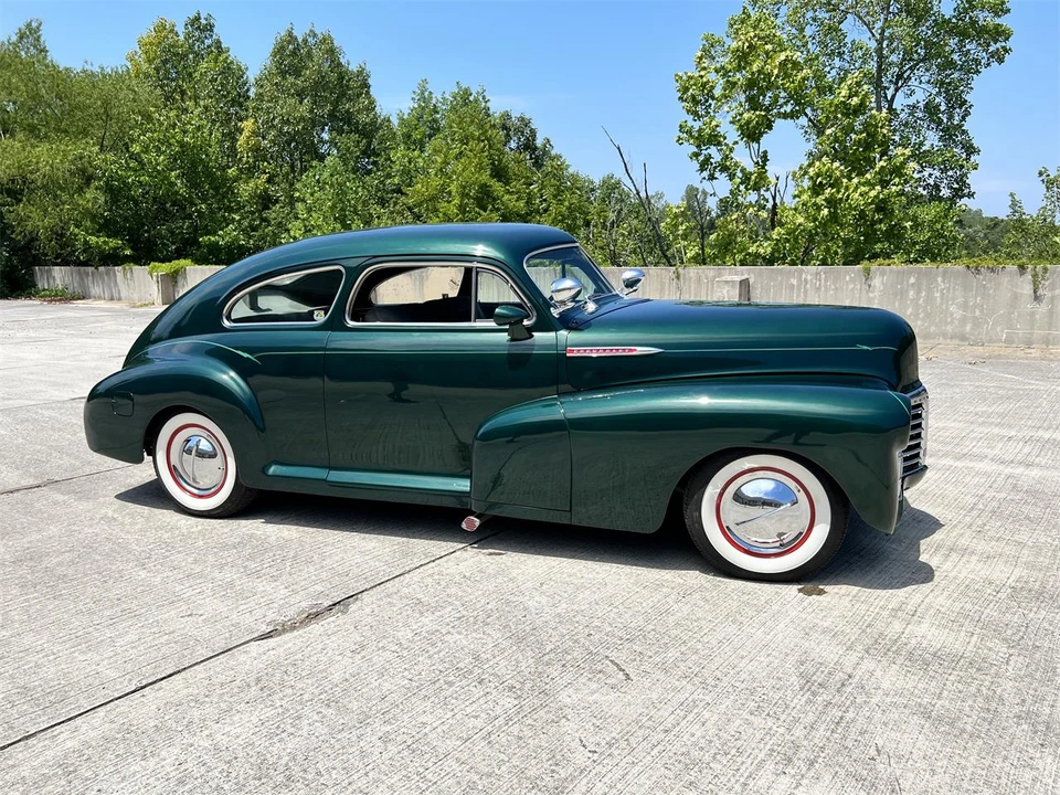 1942 Chevrolet Stylemaster & Fleetmaster & Fleetline - Image 4 of 31