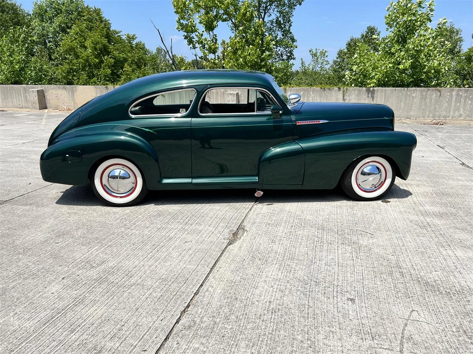 1942 Chevrolet Stylemaster & Fleetmaster & Fleetline - Image 3 of 31