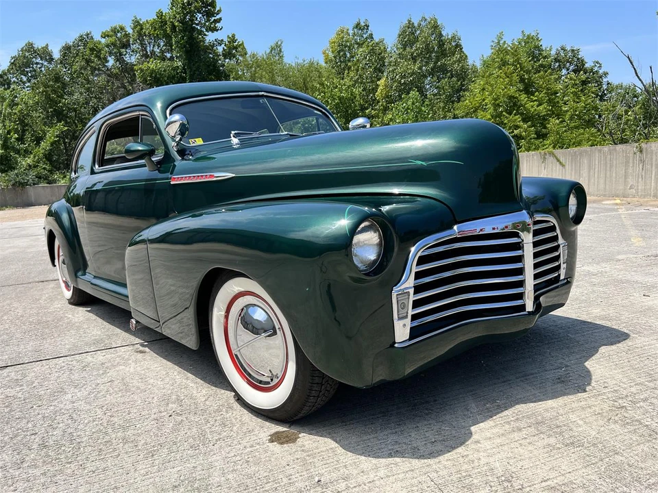 1942 Chevrolet Stylemaster & Fleetmaster & Fleetline - Image 2 of 31