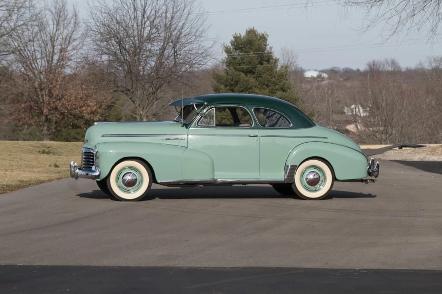 1942 Chevrolet Stylemaster & Fleetmaster & Fleetline - Image 2 of 12