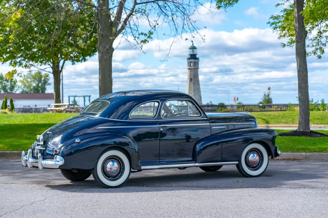 1942 Chevrolet Standard & Master & Master Deluxe & Special Deluxe - Image 4 of 31