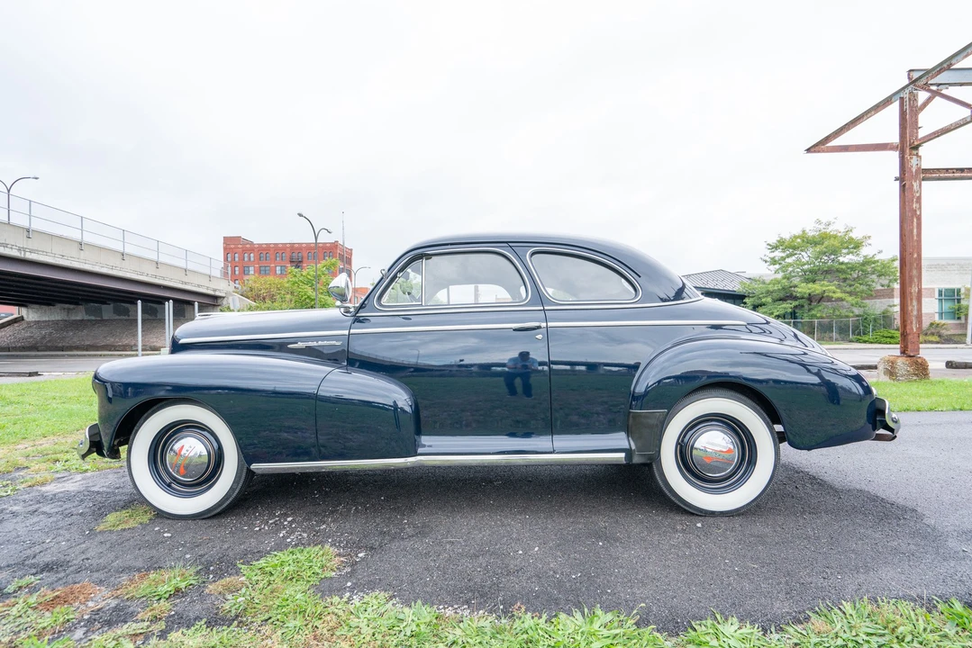 1942 Chevrolet Standard & Master & Master Deluxe & Special Deluxe - Image 10 of 31
