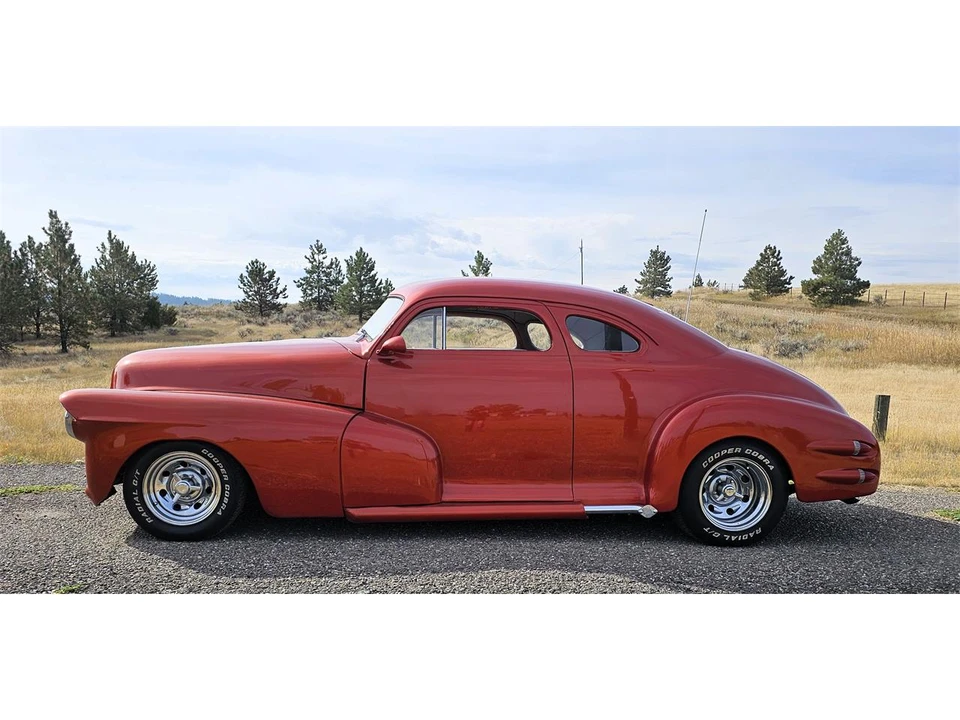 1942 Chevrolet Special & Deluxe & Fleetline - Image 2 of 31
