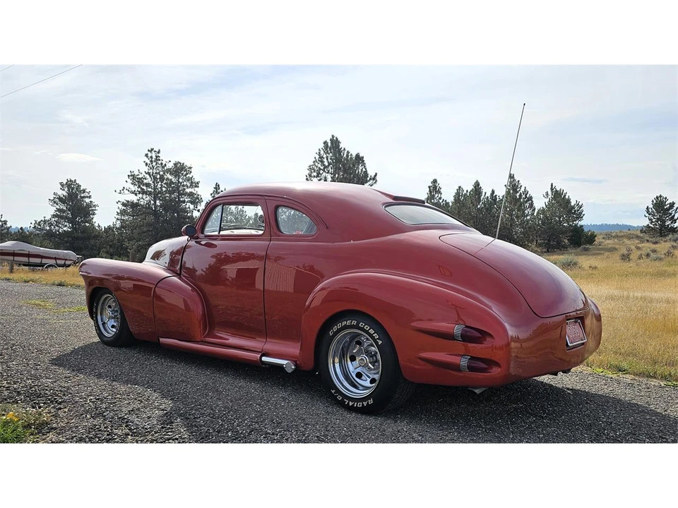 1942 Chevrolet Special & Deluxe & Fleetline - Image 3 of 31