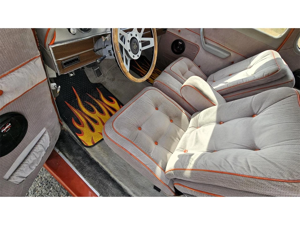 1942 Chevrolet Special & Deluxe & Fleetline - Image 23 of 31