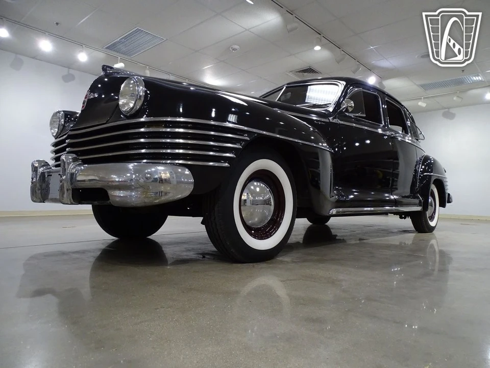1942 Chrysler New Yorker - Image 5 of 12