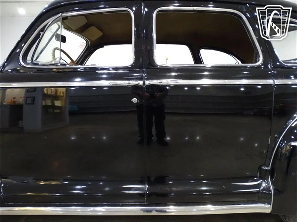 1942 Chrysler New Yorker - Image 30 of 31
