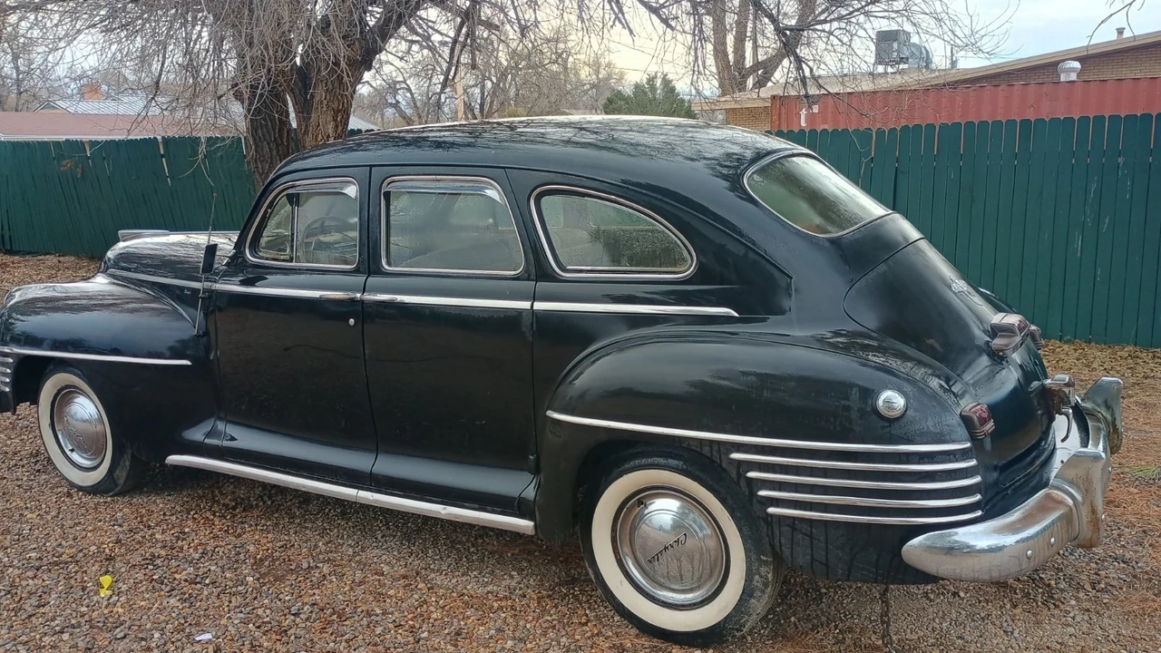 1942 Chrysler - Image 8 of 17