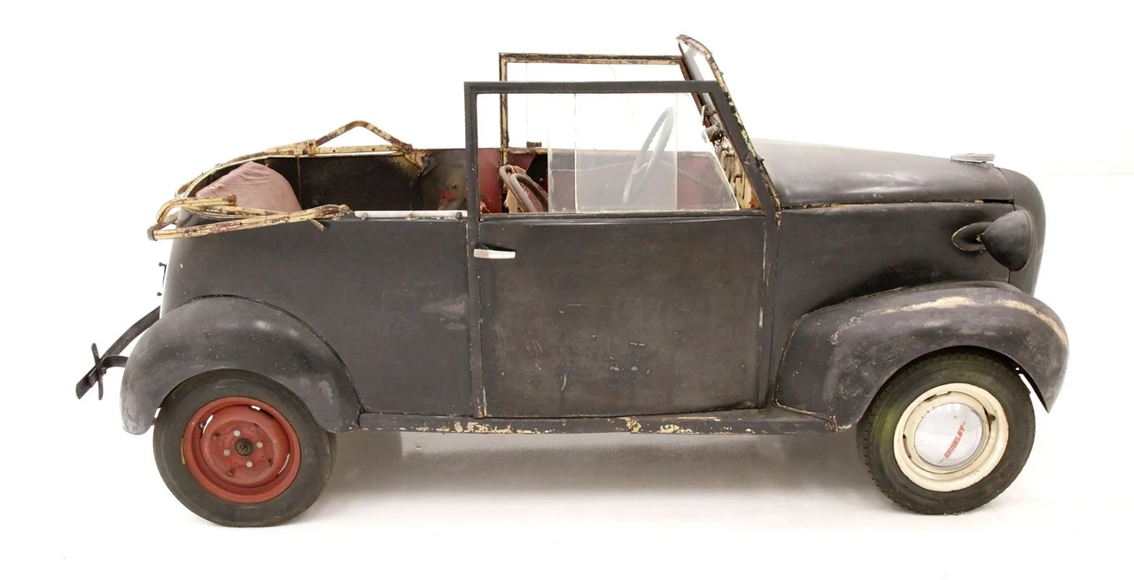 1942 Crosley CC - Image 6 of 12