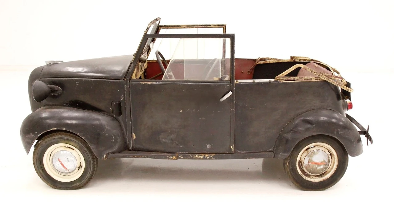 1942 Crosley CC - Image 2 of 12