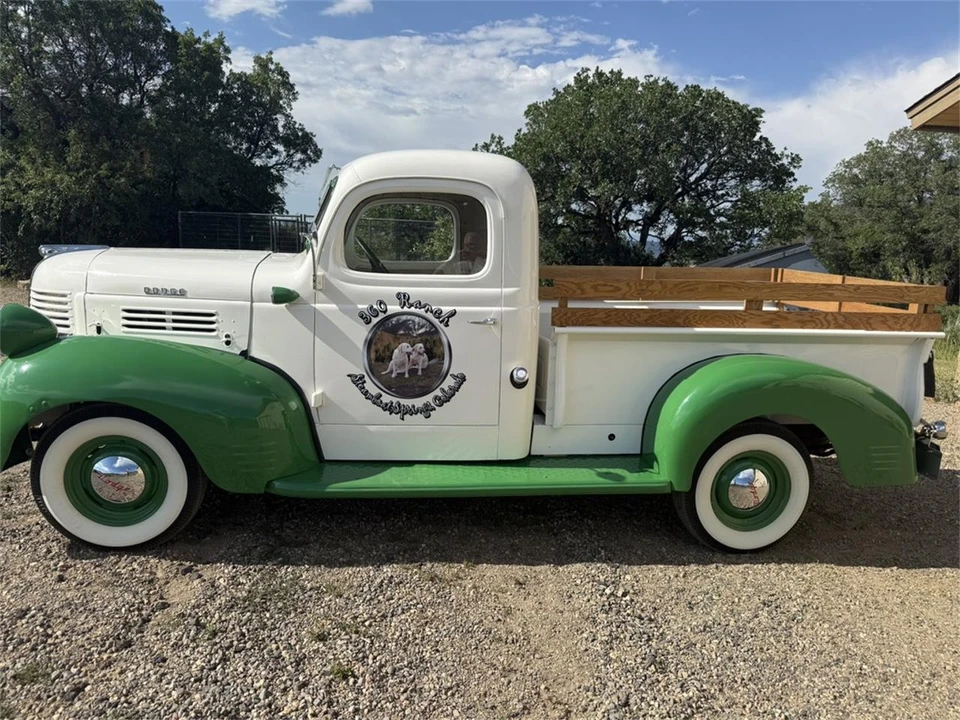 1942 Dodge T/V/W Series - Image 2 of 22