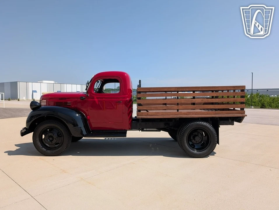 1942 Dodge T/V/W Series - Image 7 of 12