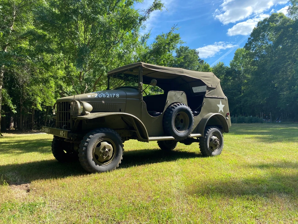 1942 Dodge Military Vehicles - Image 2 of 31