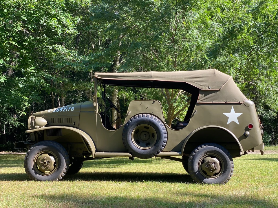 1942 Dodge Military Vehicles - Image 4 of 31
