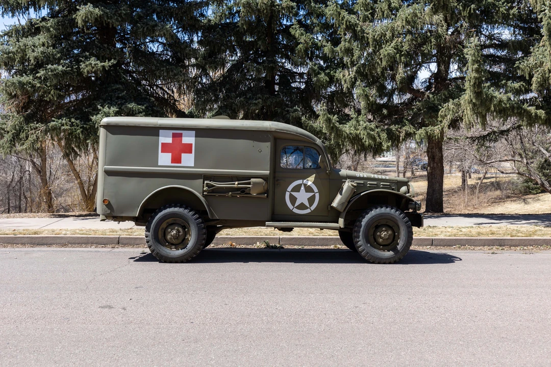 1942 Dodge Military Vehicles - Image 4 of 31