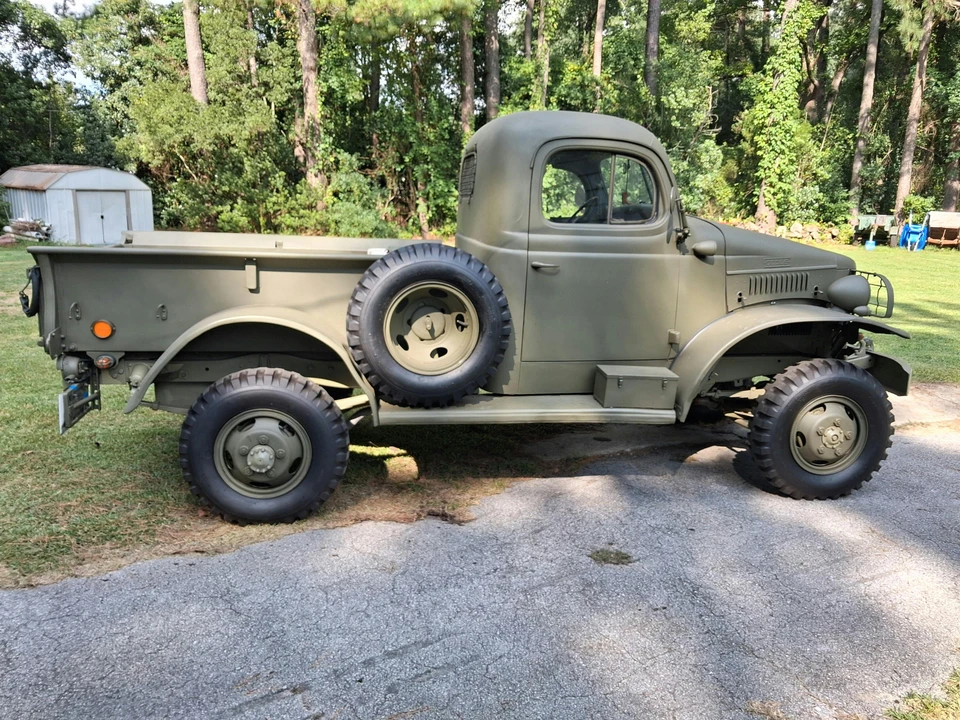 1942 Dodge Military Vehicles - Image 5 of 31