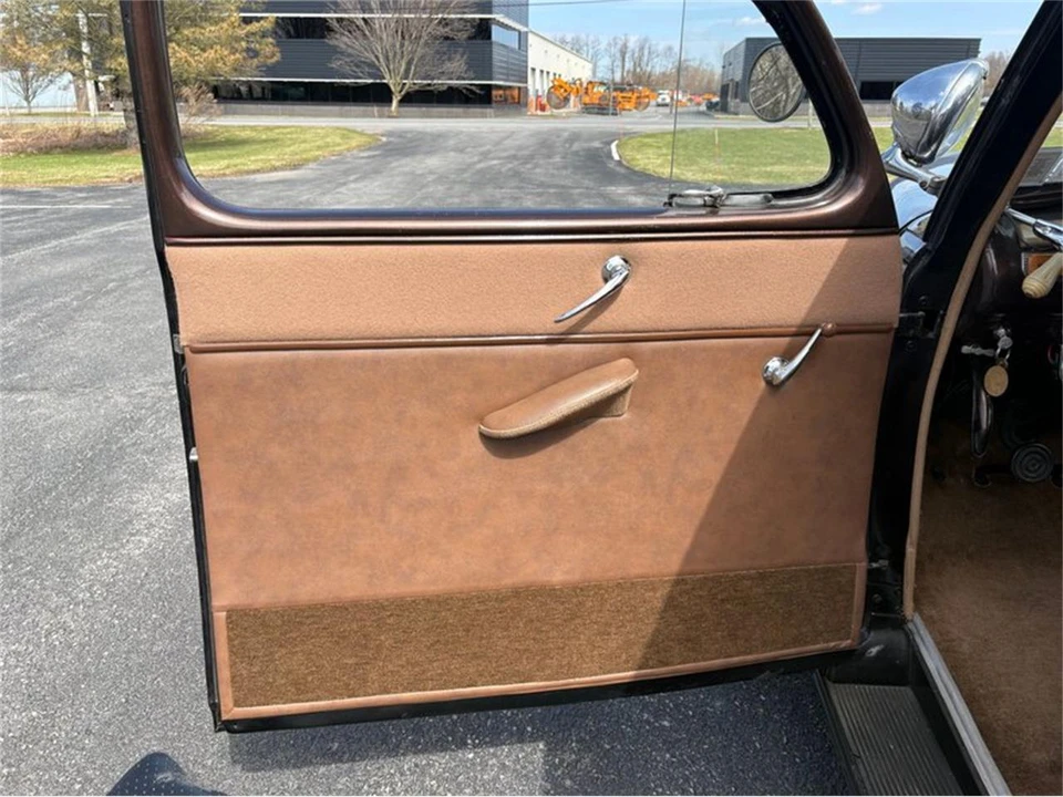 1942 Ford Standard & Deluxe & Super Deluxe - Image 13 of 16
