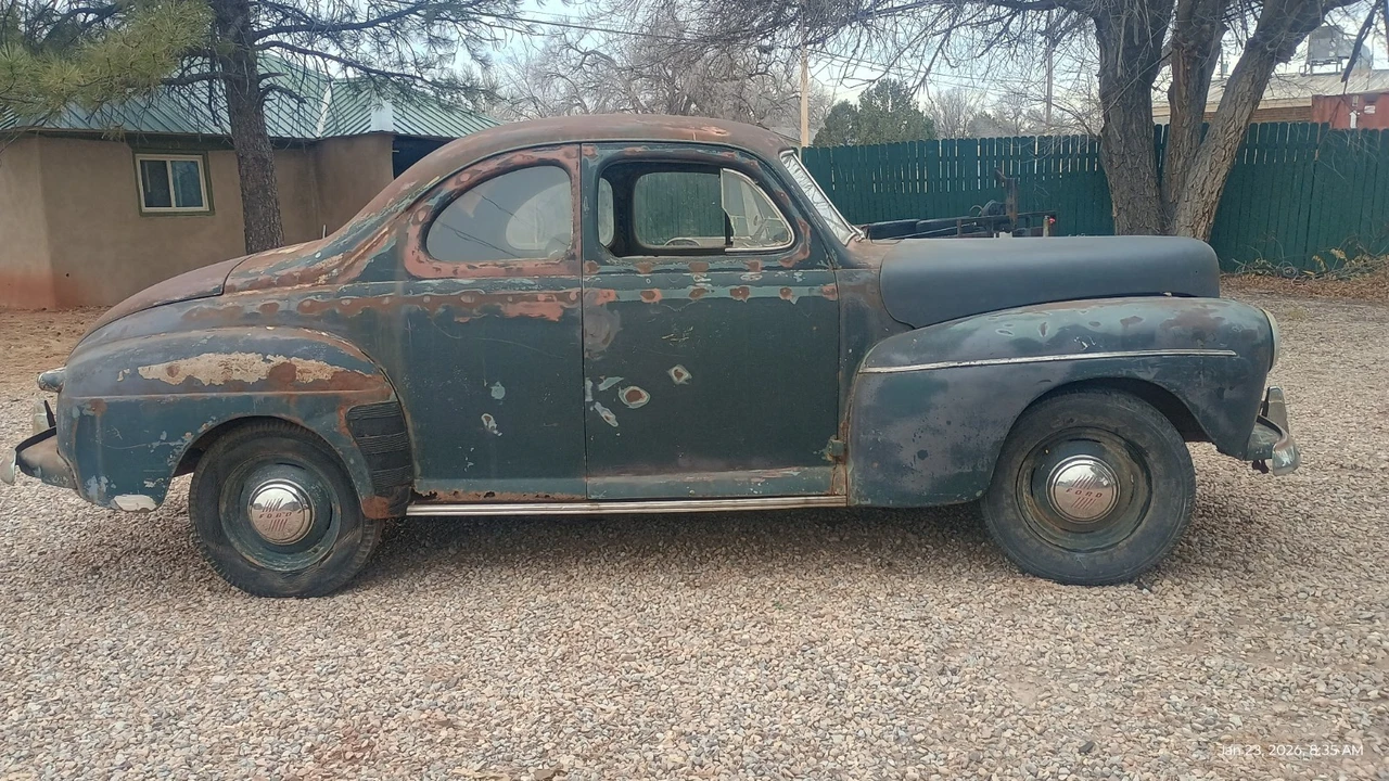 1942 Ford Standard & Deluxe & Super Deluxe - Image 7 of 19