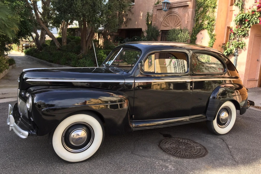 1942 Ford Standard & Deluxe & Super Deluxe - Image 1 of 31