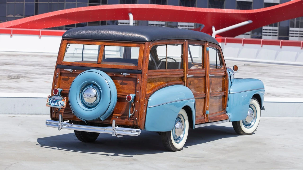 1942 Ford Standard & Deluxe & Super Deluxe - Image 17 of 31