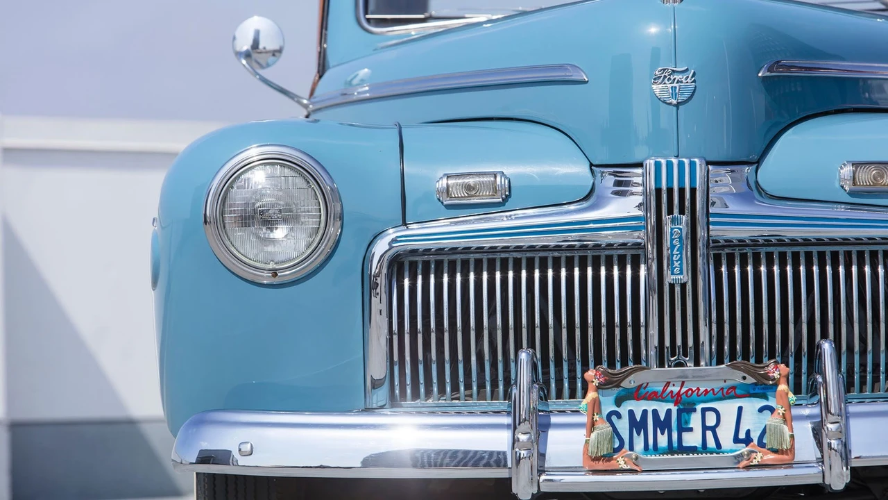 1942 Ford Standard & Deluxe & Super Deluxe - Image 23 of 31
