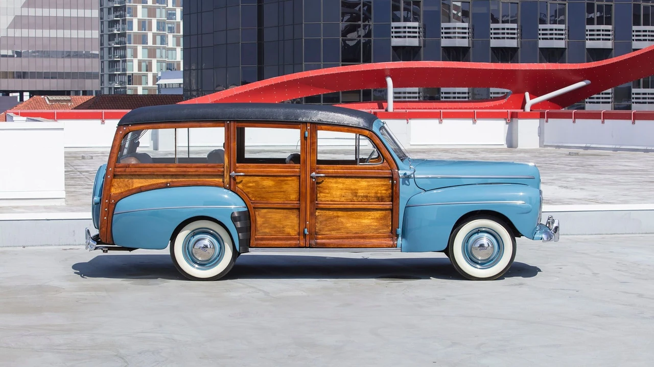 1942 Ford Standard & Deluxe & Super Deluxe - Image 4 of 31