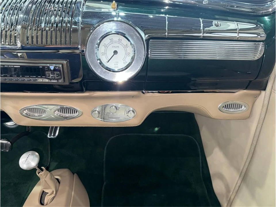 1942 Ford Standard & Deluxe & Super Deluxe - Image 17 of 31